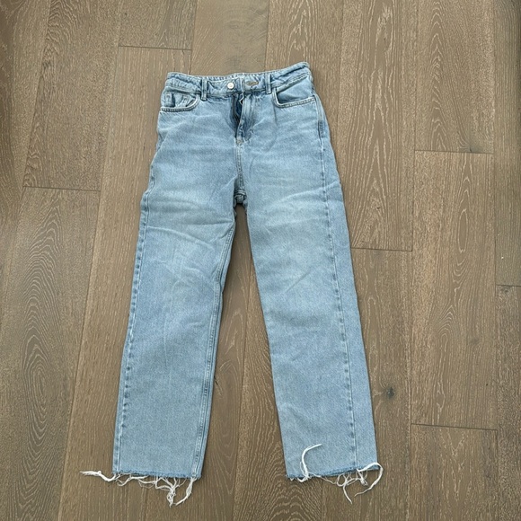 Zara light blue denim jeans - Picture 1 of 4